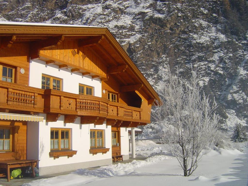 Gstreinhof Langenfeld Luaran gambar